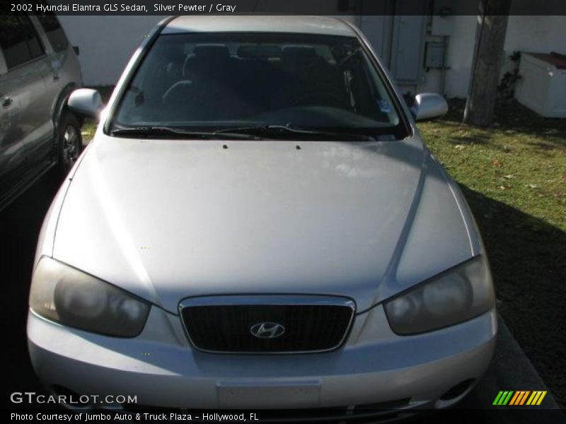 Silver Pewter / Gray 2002 Hyundai Elantra GLS Sedan