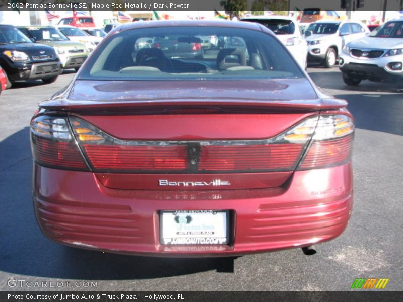 Maple Red Metallic / Dark Pewter 2002 Pontiac Bonneville SE
