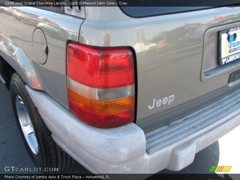 Light Driftwood Satin Glow / Gray 1998 Jeep Grand Cherokee Laredo