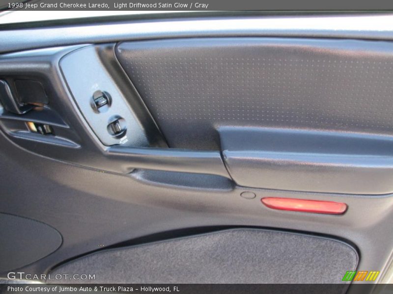 Light Driftwood Satin Glow / Gray 1998 Jeep Grand Cherokee Laredo