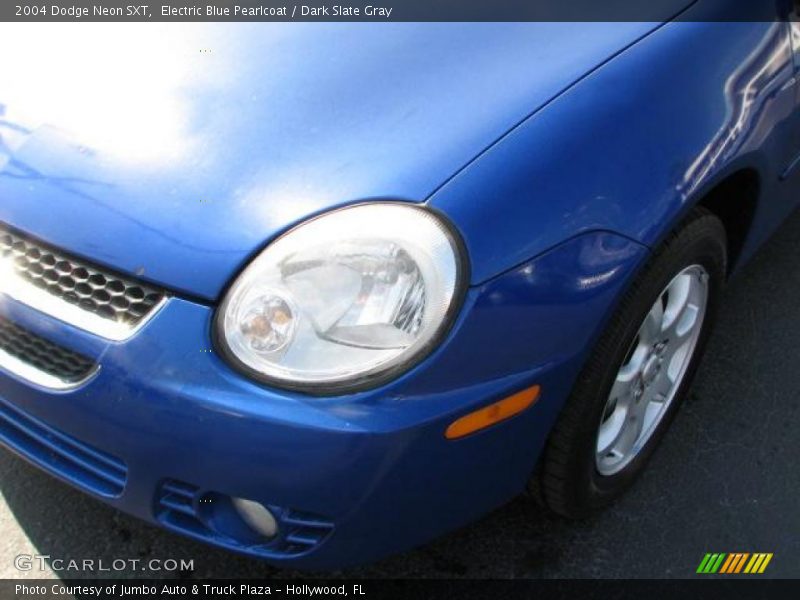 Electric Blue Pearlcoat / Dark Slate Gray 2004 Dodge Neon SXT