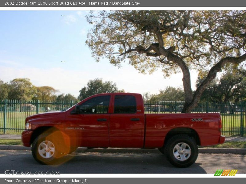 Flame Red / Dark Slate Gray 2002 Dodge Ram 1500 Sport Quad Cab 4x4