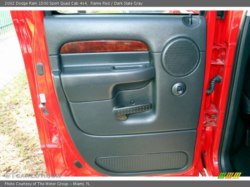 Flame Red / Dark Slate Gray 2002 Dodge Ram 1500 Sport Quad Cab 4x4