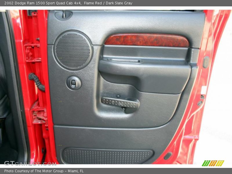 Flame Red / Dark Slate Gray 2002 Dodge Ram 1500 Sport Quad Cab 4x4