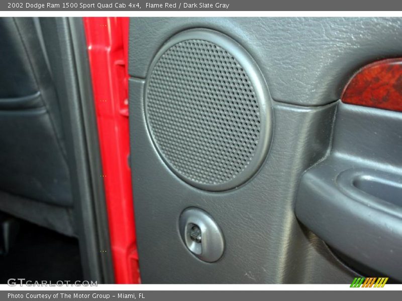 Flame Red / Dark Slate Gray 2002 Dodge Ram 1500 Sport Quad Cab 4x4