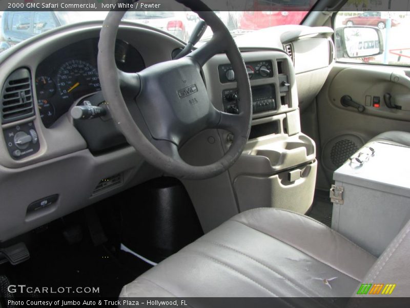 Ivory White / Pewter 2000 GMC Safari Commercial