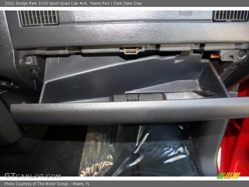 Flame Red / Dark Slate Gray 2002 Dodge Ram 1500 Sport Quad Cab 4x4