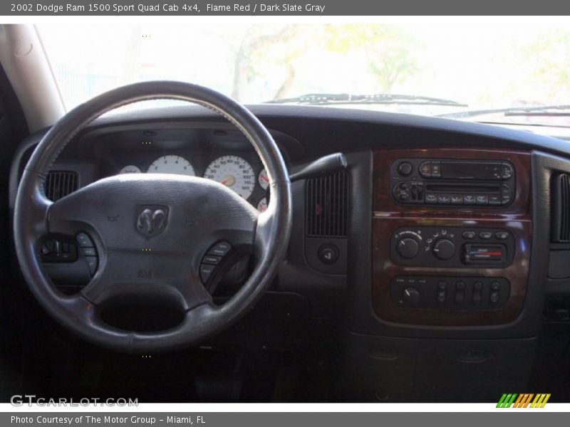 Flame Red / Dark Slate Gray 2002 Dodge Ram 1500 Sport Quad Cab 4x4
