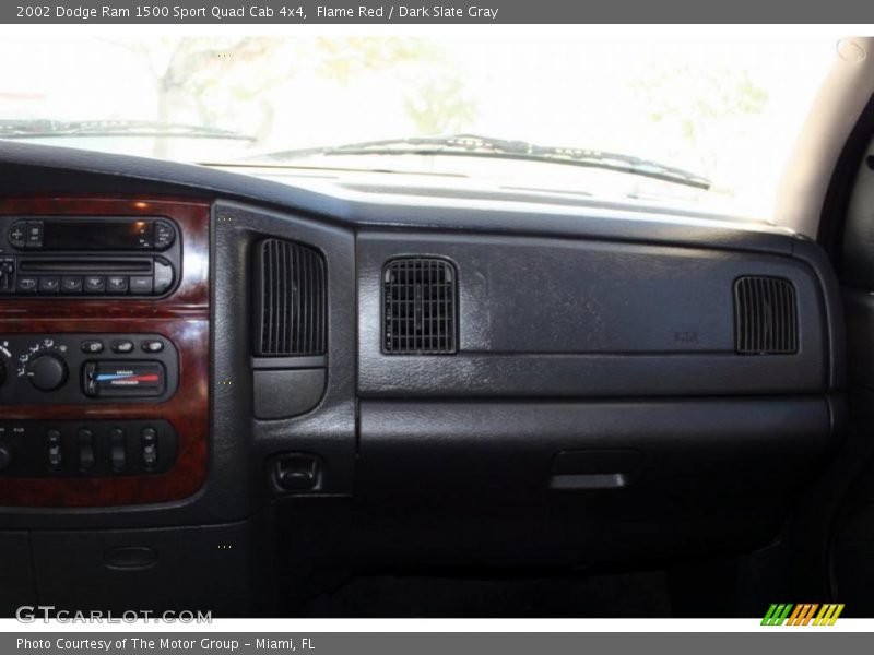 Flame Red / Dark Slate Gray 2002 Dodge Ram 1500 Sport Quad Cab 4x4