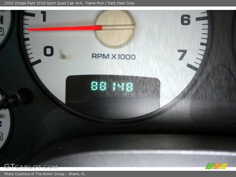 Flame Red / Dark Slate Gray 2002 Dodge Ram 1500 Sport Quad Cab 4x4
