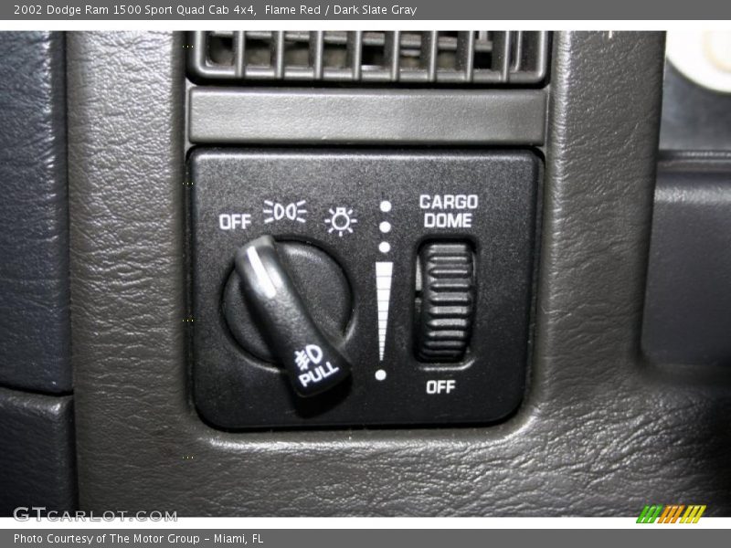 Controls of 2002 Ram 1500 Sport Quad Cab 4x4