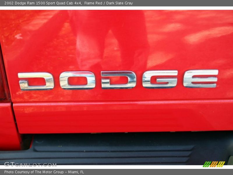 Flame Red / Dark Slate Gray 2002 Dodge Ram 1500 Sport Quad Cab 4x4