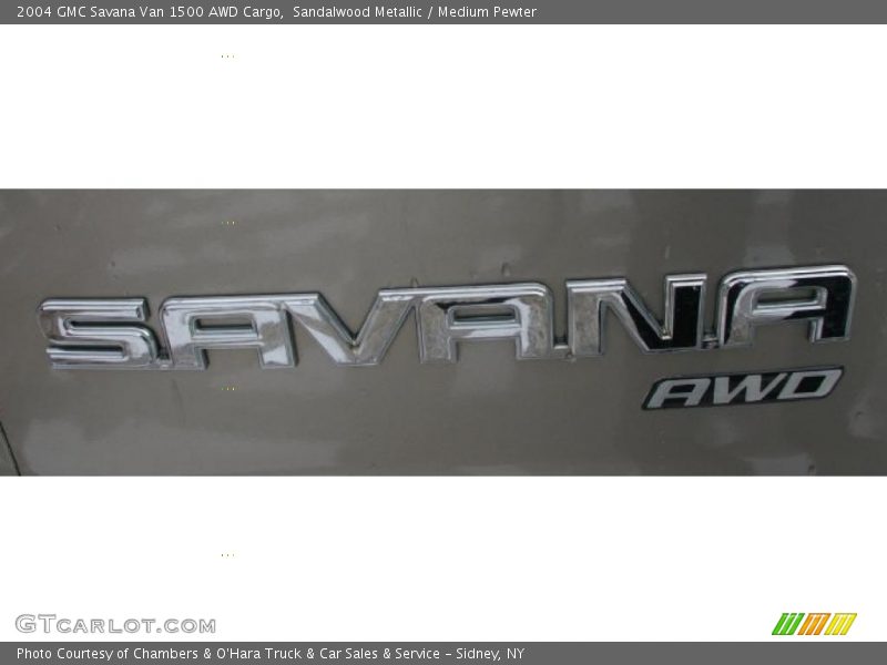  2004 Savana Van 1500 AWD Cargo Logo