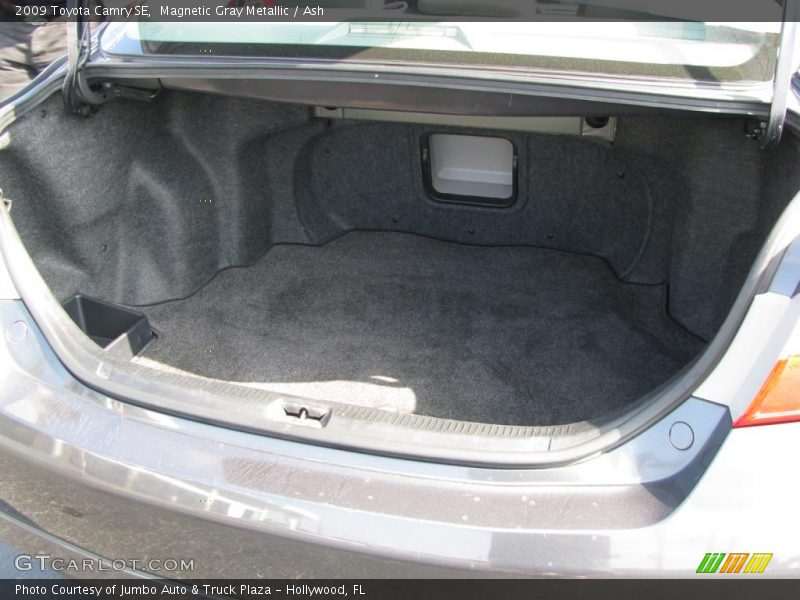 Magnetic Gray Metallic / Ash 2009 Toyota Camry SE