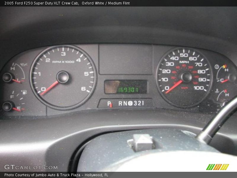 Oxford White / Medium Flint 2005 Ford F250 Super Duty XLT Crew Cab