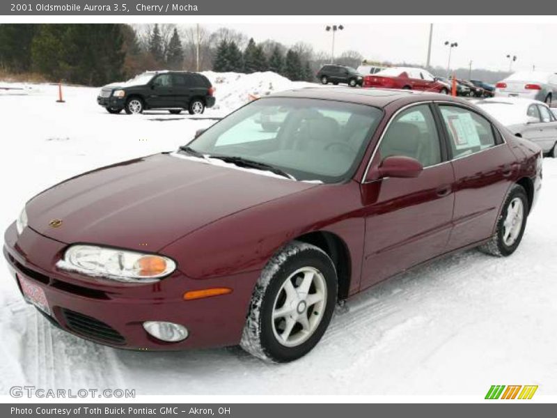 Front 3/4 View of 2001 Aurora 3.5