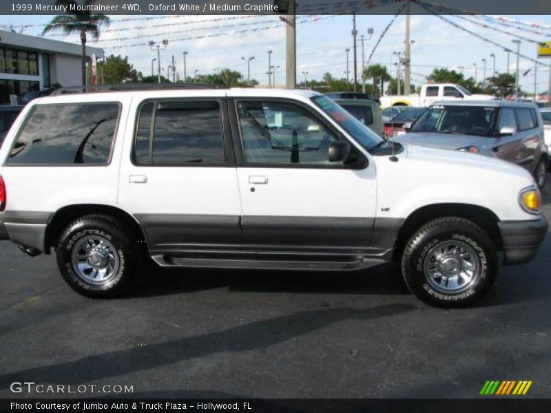 Oxford White / Medium Graphite 1999 Mercury Mountaineer 4WD