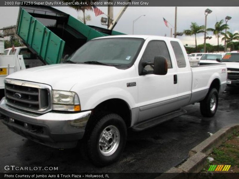 Oxford White / Medium Flint Grey 2003 Ford F250 Super Duty FX4 SuperCab 4x4
