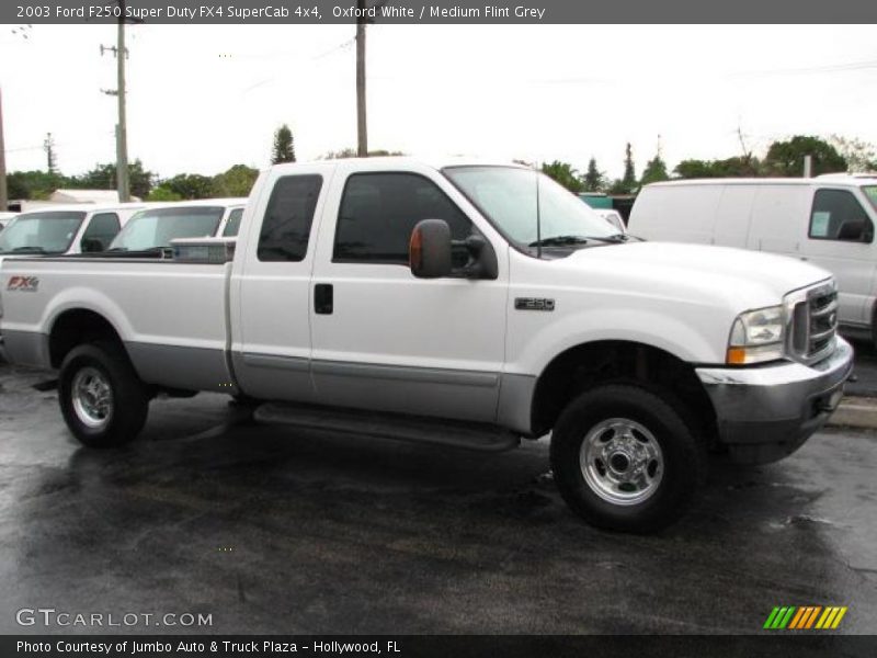 Oxford White / Medium Flint Grey 2003 Ford F250 Super Duty FX4 SuperCab 4x4
