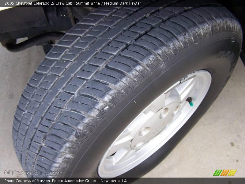 Summit White / Medium Dark Pewter 2005 Chevrolet Colorado LS Crew Cab