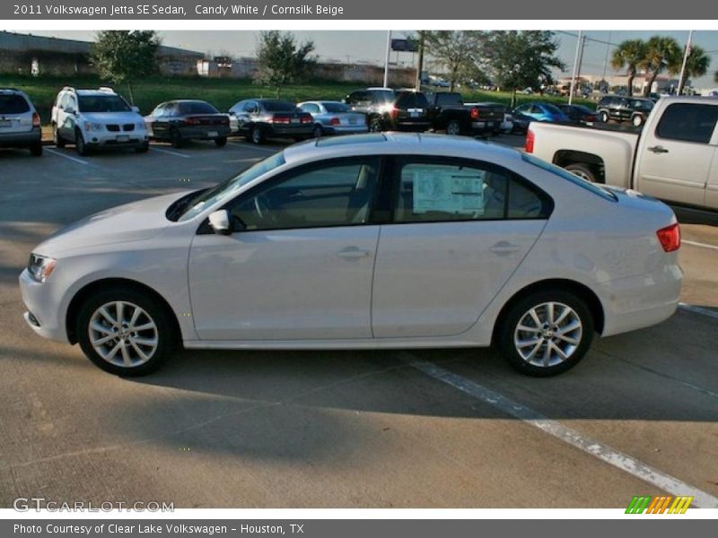 Candy White / Cornsilk Beige 2011 Volkswagen Jetta SE Sedan