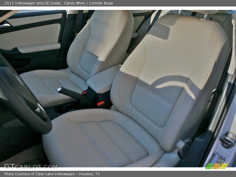 Candy White / Cornsilk Beige 2011 Volkswagen Jetta SE Sedan