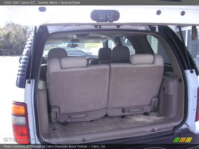  2003 Yukon SLT Trunk