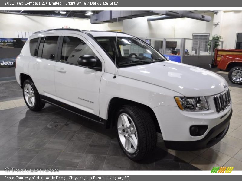 Bright White / Dark Slate Gray 2011 Jeep Compass 2.4 Limited