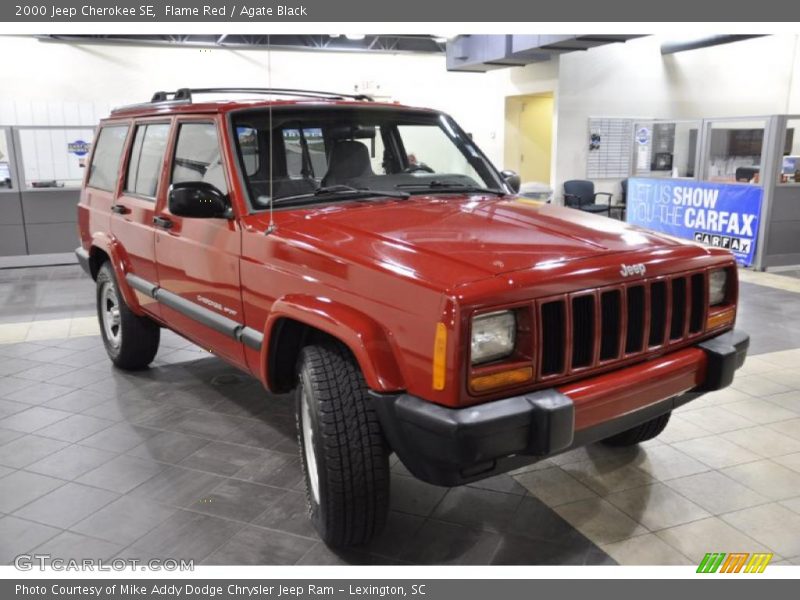 Flame Red / Agate Black 2000 Jeep Cherokee SE