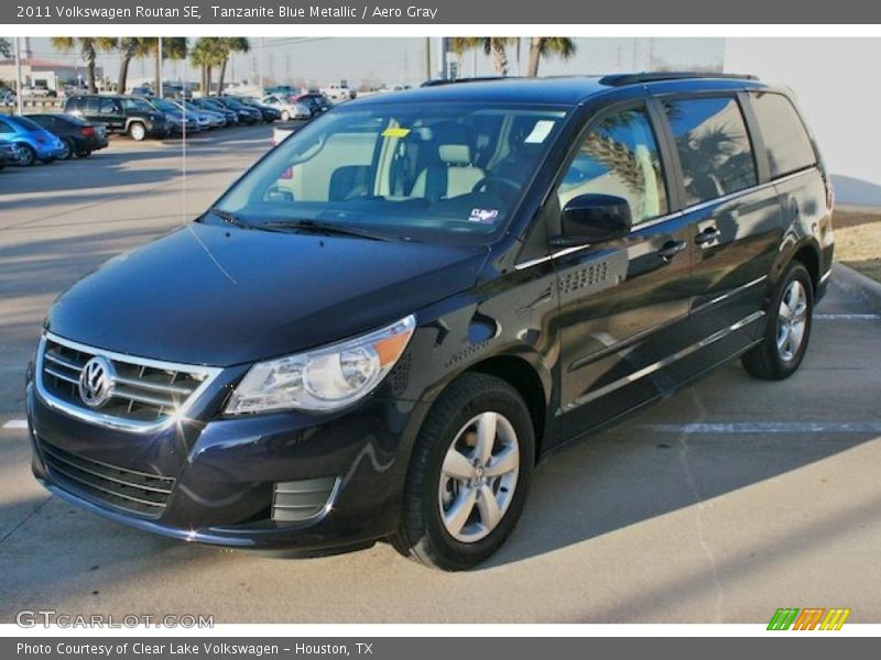 Tanzanite Blue Metallic / Aero Gray 2011 Volkswagen Routan SE