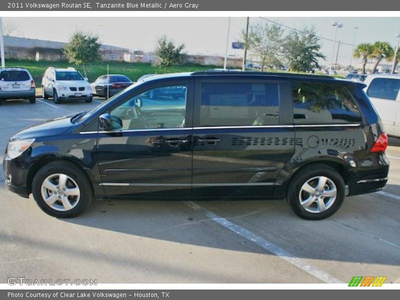 Tanzanite Blue Metallic / Aero Gray 2011 Volkswagen Routan SE