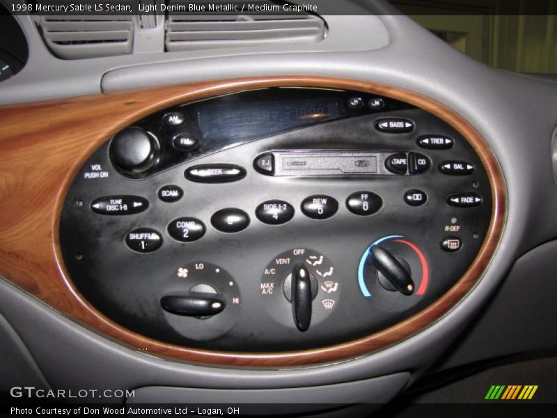Controls of 1998 Sable LS Sedan
