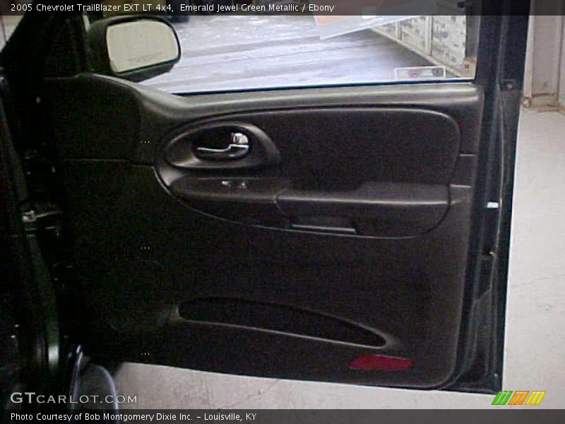 Emerald Jewel Green Metallic / Ebony 2005 Chevrolet TrailBlazer EXT LT 4x4