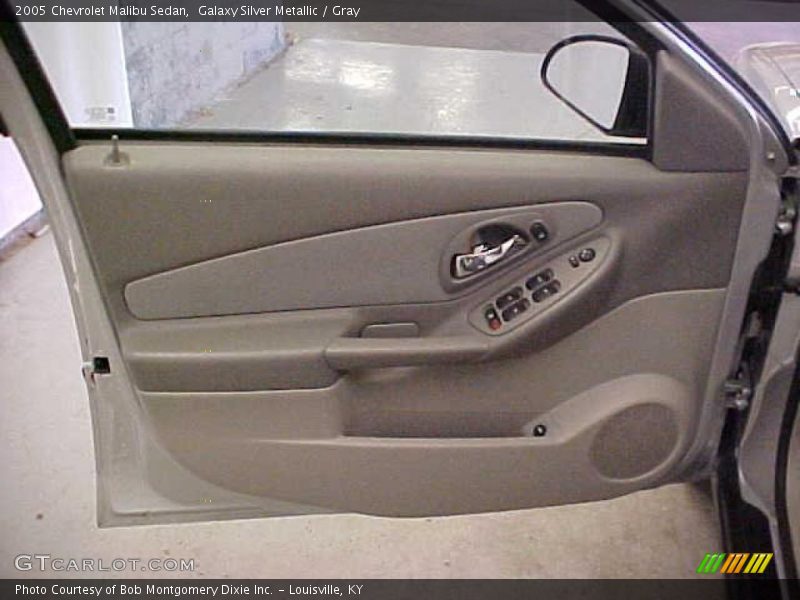 Galaxy Silver Metallic / Gray 2005 Chevrolet Malibu Sedan