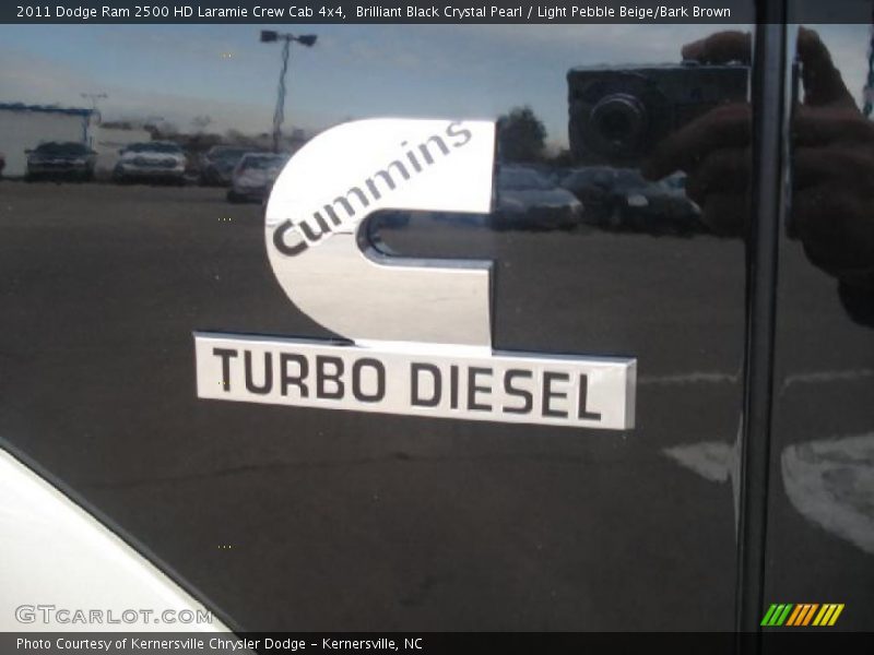 Brilliant Black Crystal Pearl / Light Pebble Beige/Bark Brown 2011 Dodge Ram 2500 HD Laramie Crew Cab 4x4