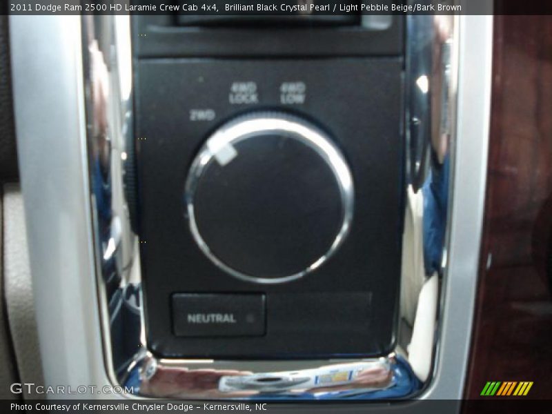 Brilliant Black Crystal Pearl / Light Pebble Beige/Bark Brown 2011 Dodge Ram 2500 HD Laramie Crew Cab 4x4