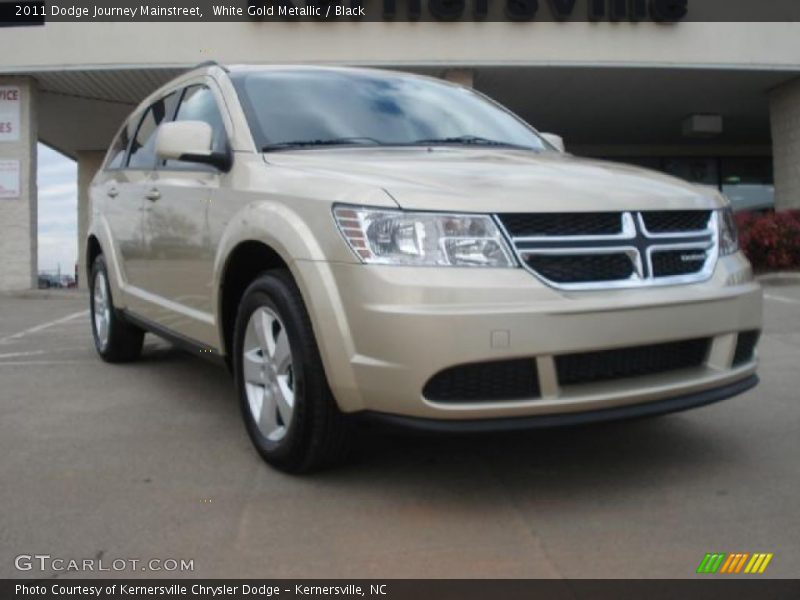 White Gold Metallic / Black 2011 Dodge Journey Mainstreet