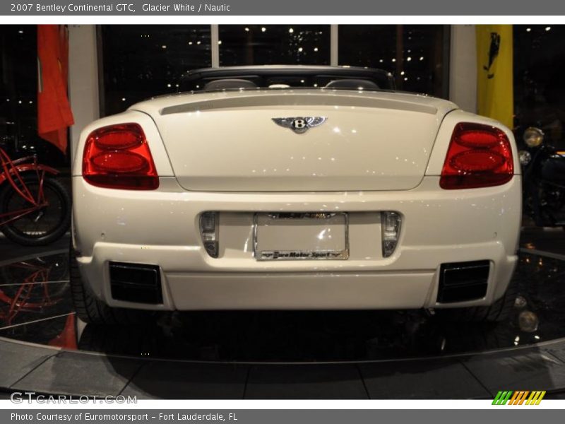 Glacier White / Nautic 2007 Bentley Continental GTC