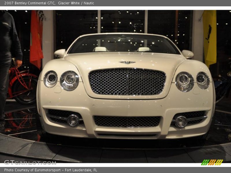 Glacier White / Nautic 2007 Bentley Continental GTC