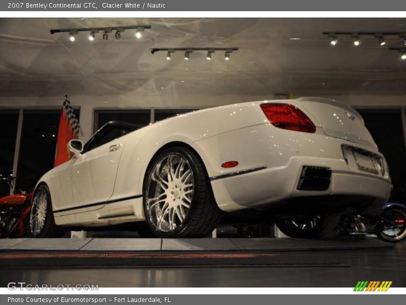 Glacier White / Nautic 2007 Bentley Continental GTC