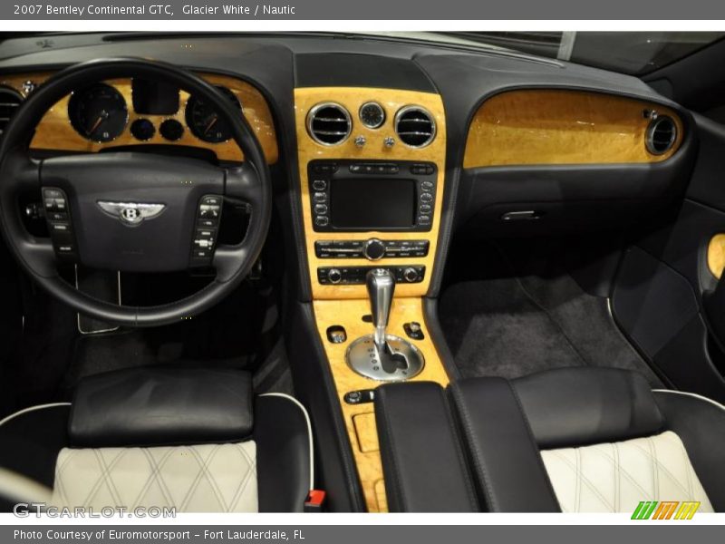 Dashboard of 2007 Continental GTC 