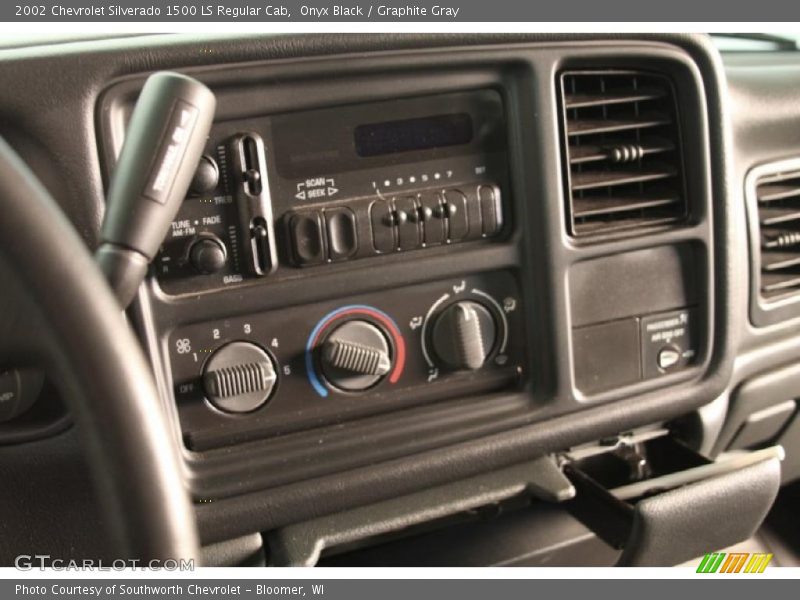Onyx Black / Graphite Gray 2002 Chevrolet Silverado 1500 LS Regular Cab