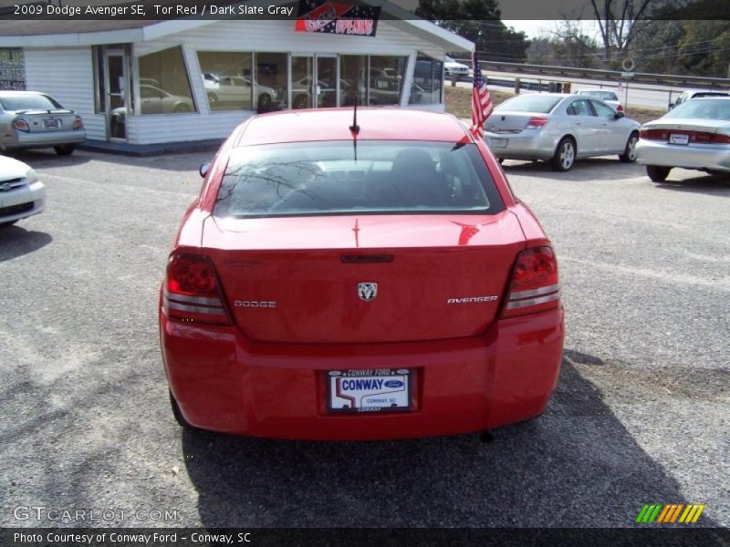 Tor Red / Dark Slate Gray 2009 Dodge Avenger SE