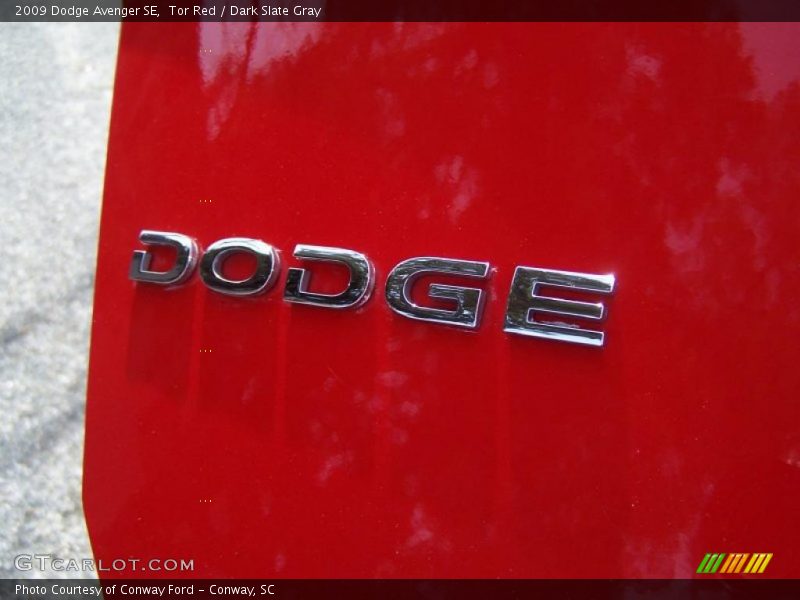 Tor Red / Dark Slate Gray 2009 Dodge Avenger SE
