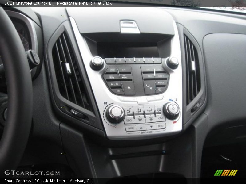 Mocha Steel Metallic / Jet Black 2011 Chevrolet Equinox LT