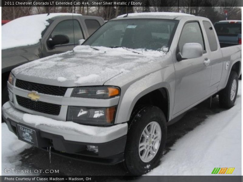 Sheer Silver Metallic / Ebony 2011 Chevrolet Colorado LT Extended Cab 4x4