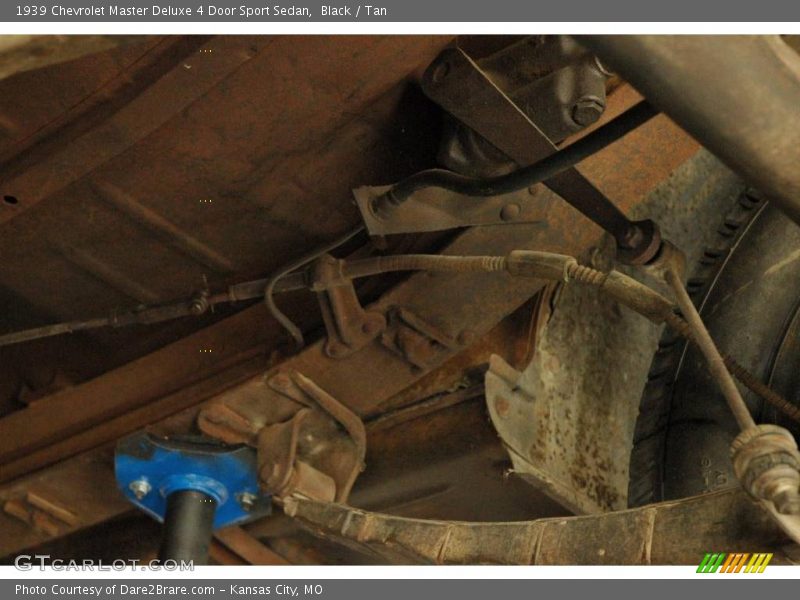 Black / Tan 1939 Chevrolet Master Deluxe 4 Door Sport Sedan