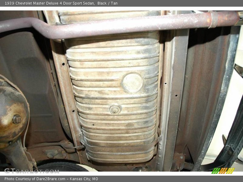 Black / Tan 1939 Chevrolet Master Deluxe 4 Door Sport Sedan