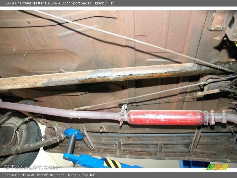 Black / Tan 1939 Chevrolet Master Deluxe 4 Door Sport Sedan