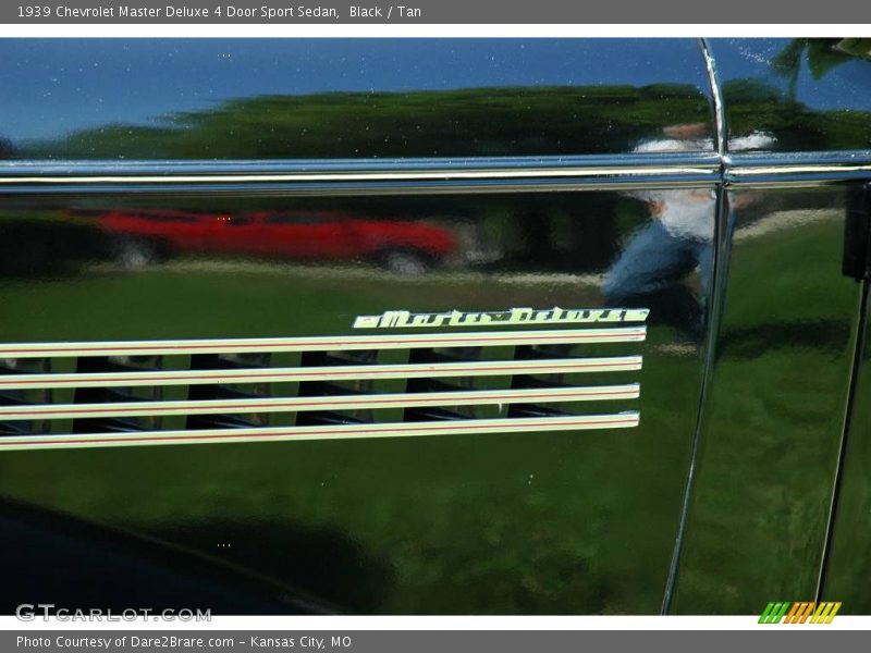 Black / Tan 1939 Chevrolet Master Deluxe 4 Door Sport Sedan